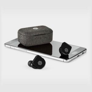 Master & Dynamic MW07 Go – Trådlös hörlur med Mic Trådlösa hörlurar