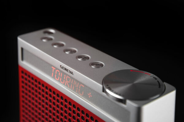 Geneva Sound Touring S+ Radio Aktiva Bluetoothhögtalare