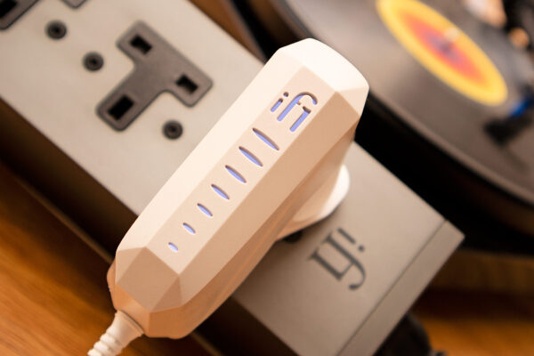 iFi Audio iPower X Strömdosa - Bild 6