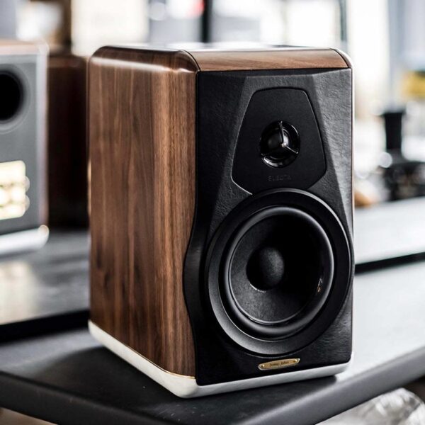 Sonus Faber Electa Amator III Stativhögtalare