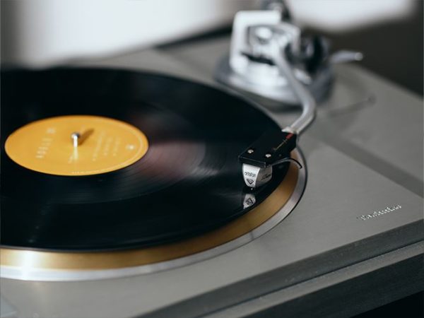 Cambridge Audio ALVA ST Trådlös skivspelare Cambridge Vinyl