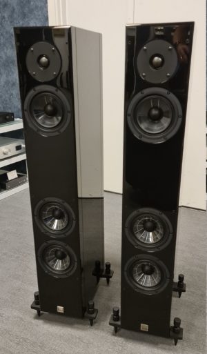 Vienna acoustics beethoven baby grand SE Begagnad HiFi