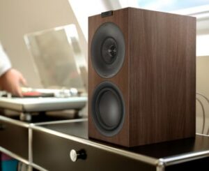 KEF Q Concerto Meta