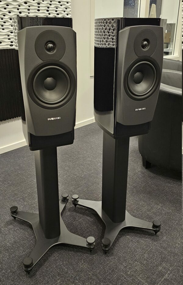 Dynaudio Confidence 20 Stativhögtalare inkl Originalstativ