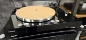 Yamaha MusicCast VINYL 500 skivspelare Yamaha MusicCast VINYL 500 skivspelare