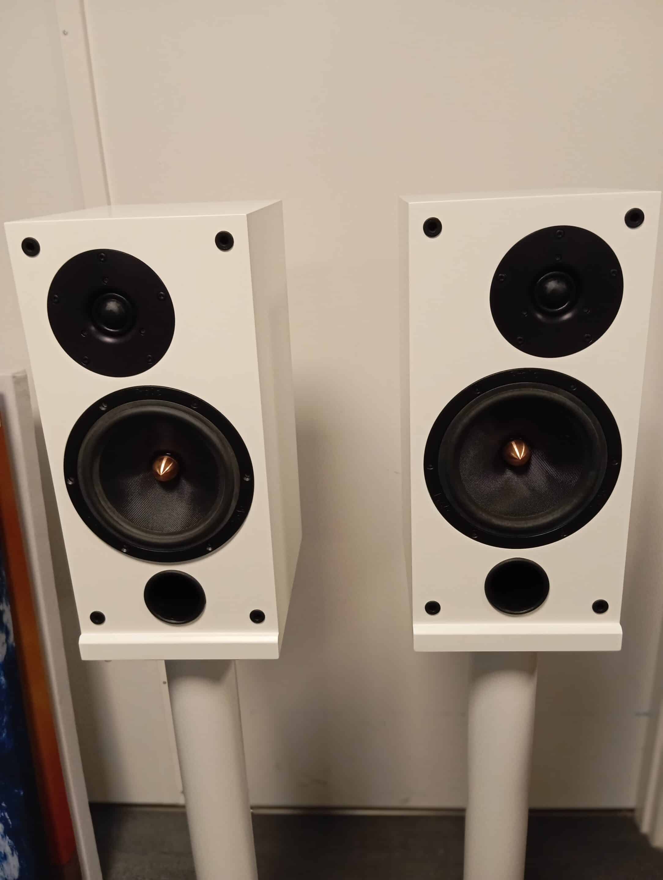 ProAc Response D2 ProAc Response D2