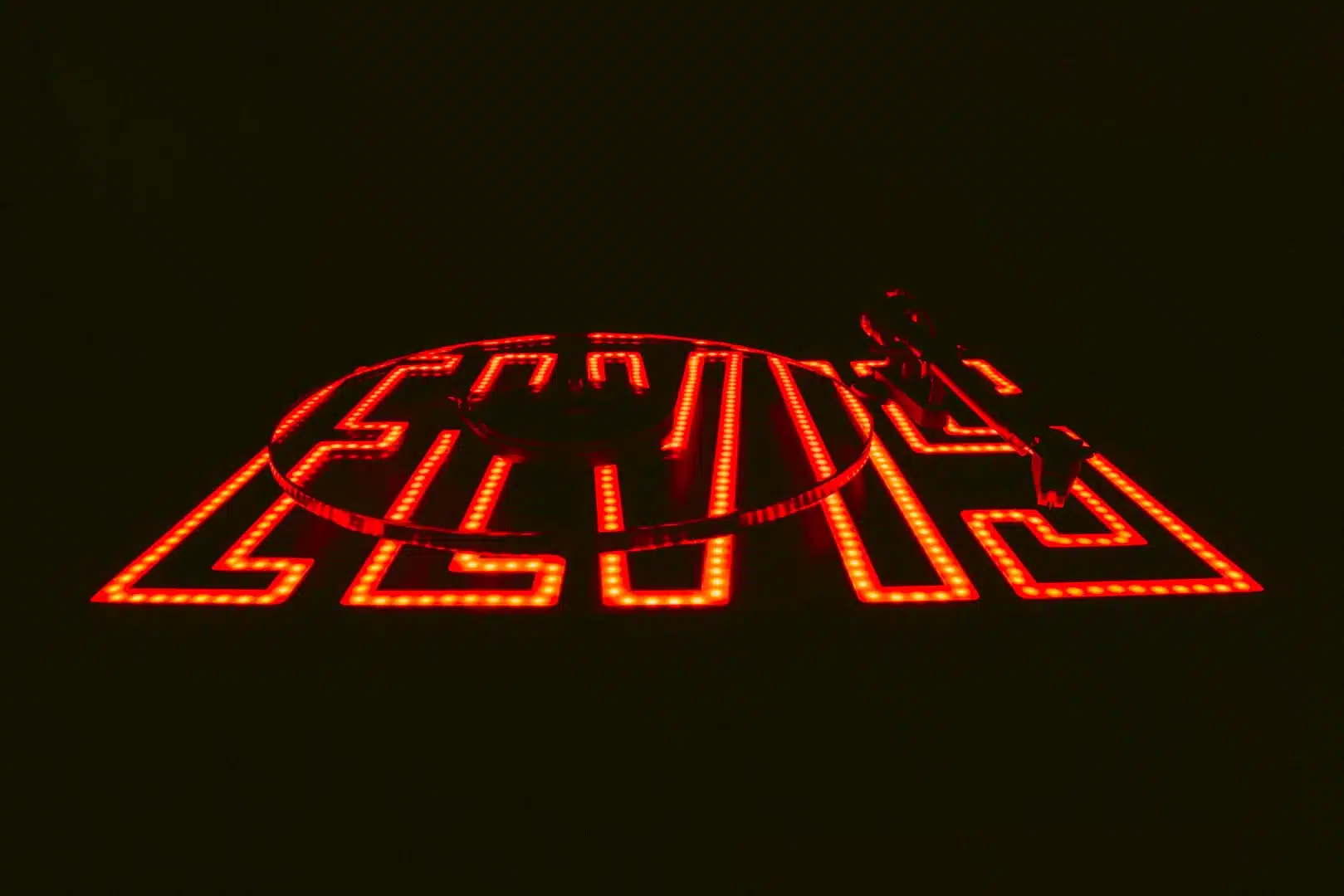 Pro-Ject Elvis Limited Edition Turntable Pro-Ject Elvis Limited Edition Turntable - Bild 3