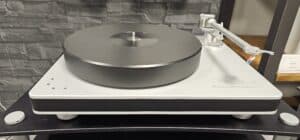 Clearaudio Performance DC med Clarify Tonarm