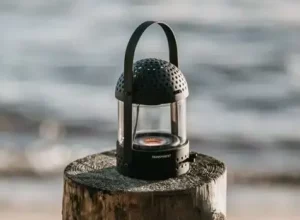 Transparent Light Speaker