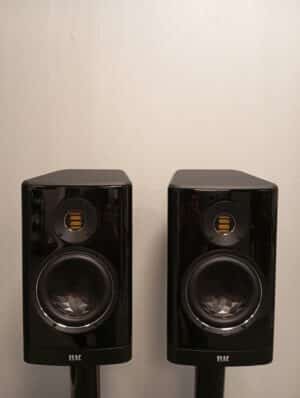 ELAC VELA BS 404 ELAC VELA BS 404