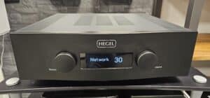 Hegel H390 Hegel H390